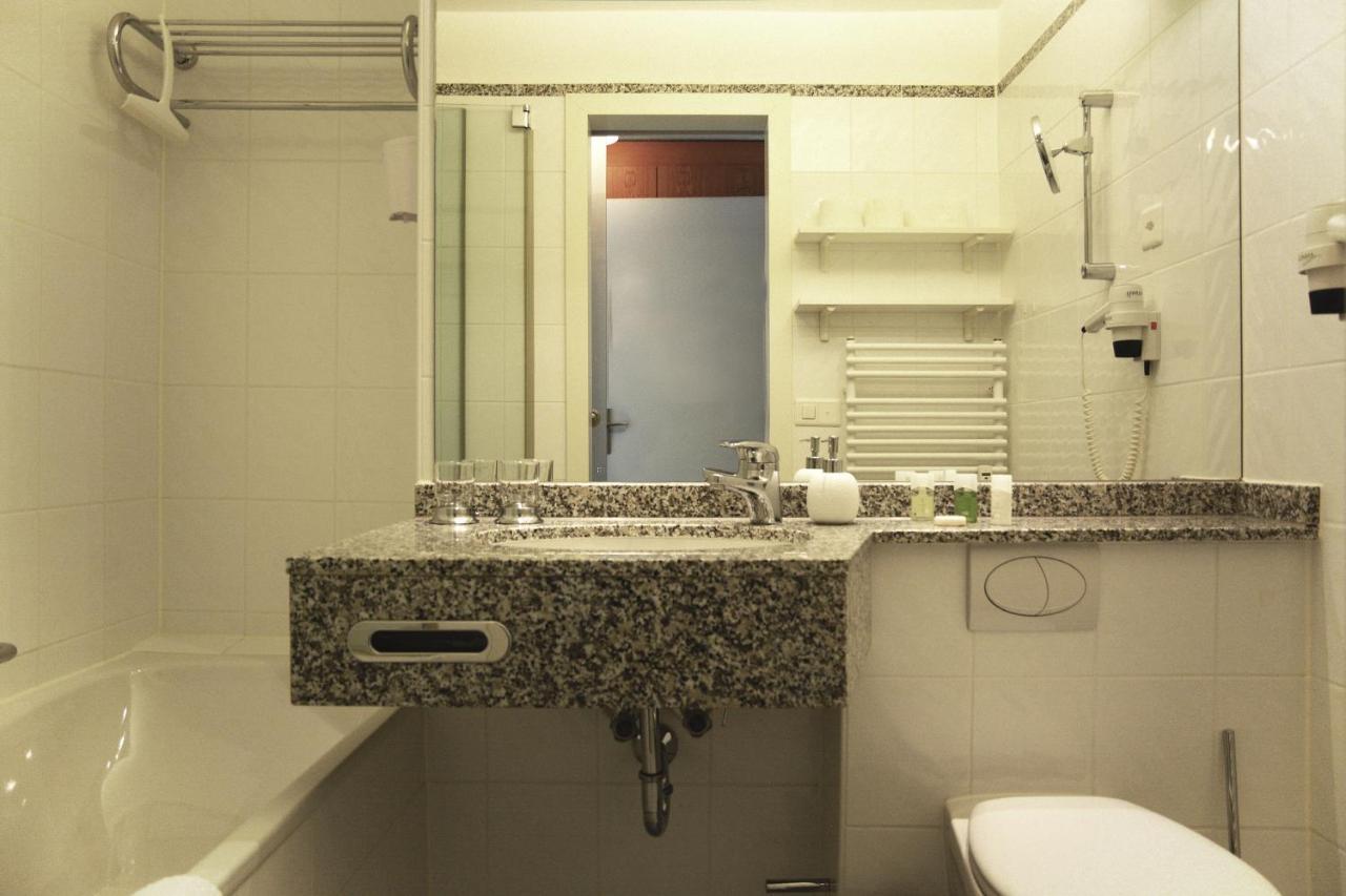 Apartment Enzian Mit Mitbenutzung Spa & Wellness - Griwa Rent Ag Beatenberg Buitenkant foto